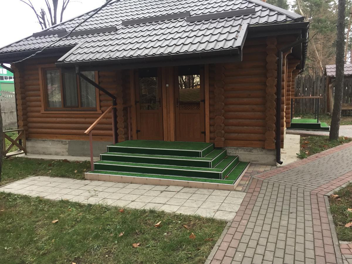 Hotel Podilskii Dvir *